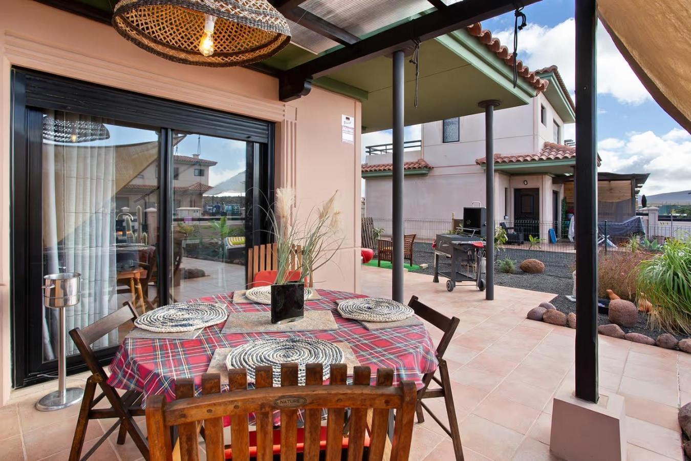 Amadeus Villa La Oliva Dış mekan fotoğraf